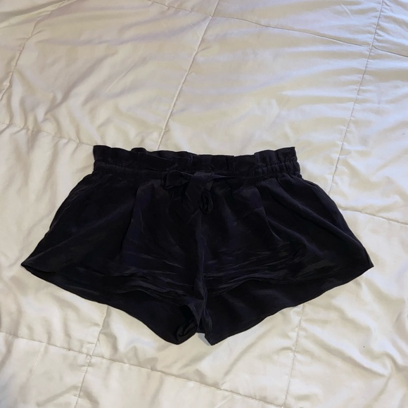 Wilfred black short bottoms XS - Picture 2 of 4